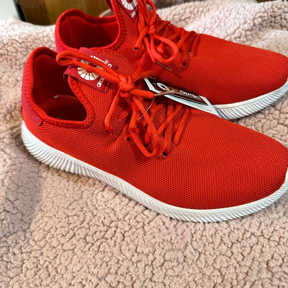 👟 Akademiks Pulse-01 Red Mesh Sneakers Men’s Size 11 NWT Streetwear Athletic